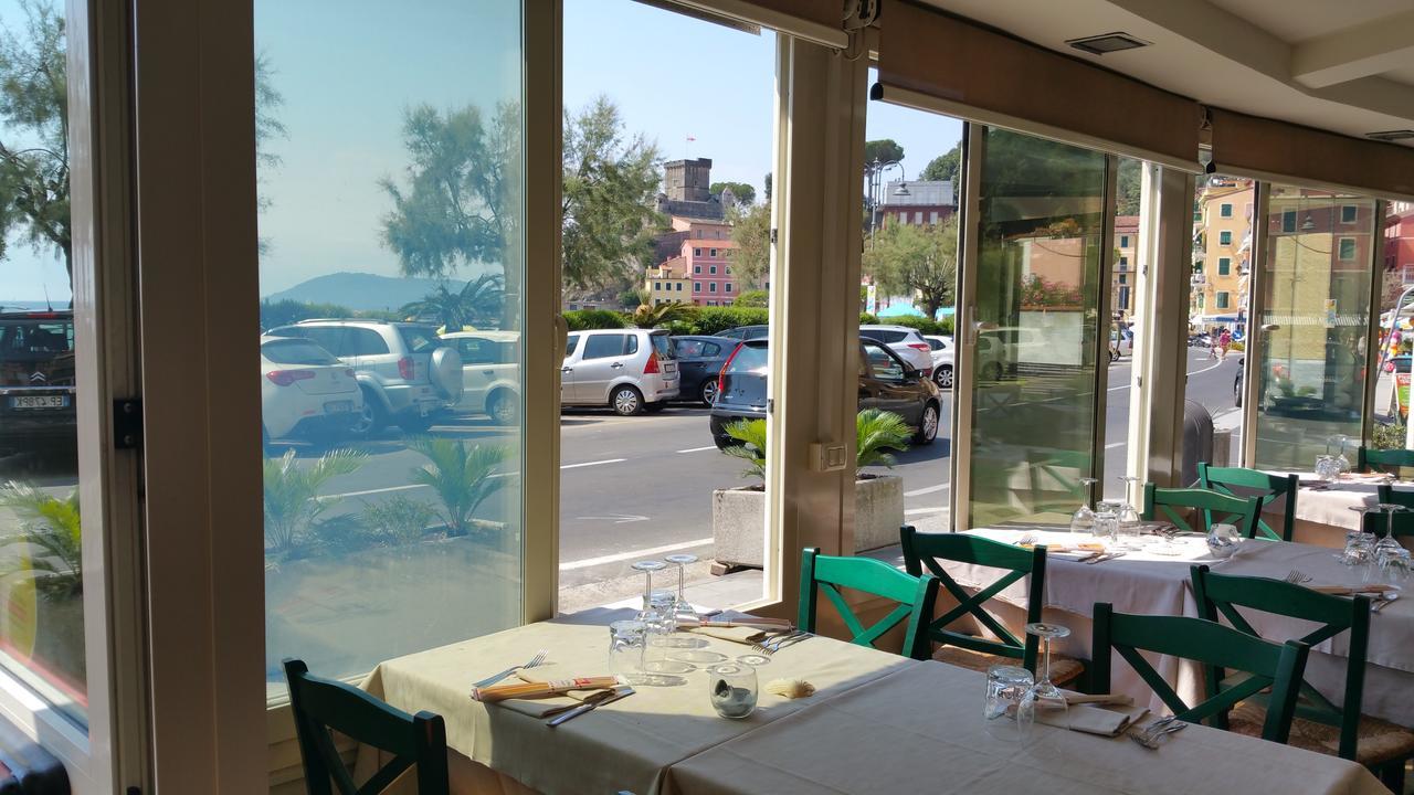 Albergo Nettuno Леричи Экстерьер фото